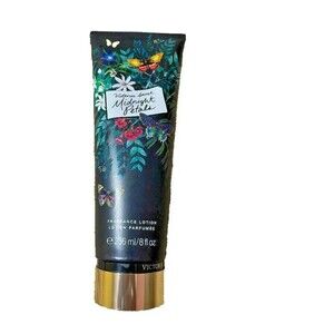 Victoria’s Secret Midnight Petals Lotion NEW